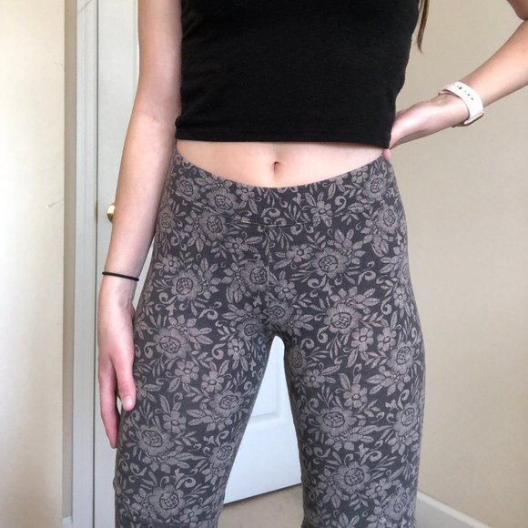 Flower Print Leggings - Picture 1 of 4